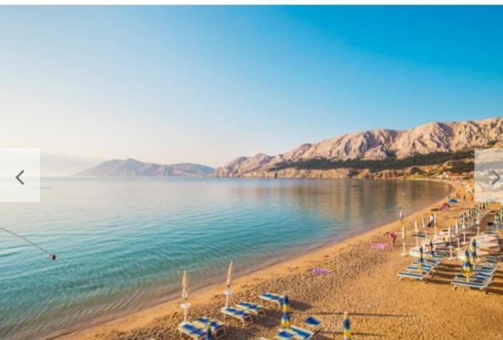 Apartmani Baska S Pogledom Na More ภายนอก รูปภาพ