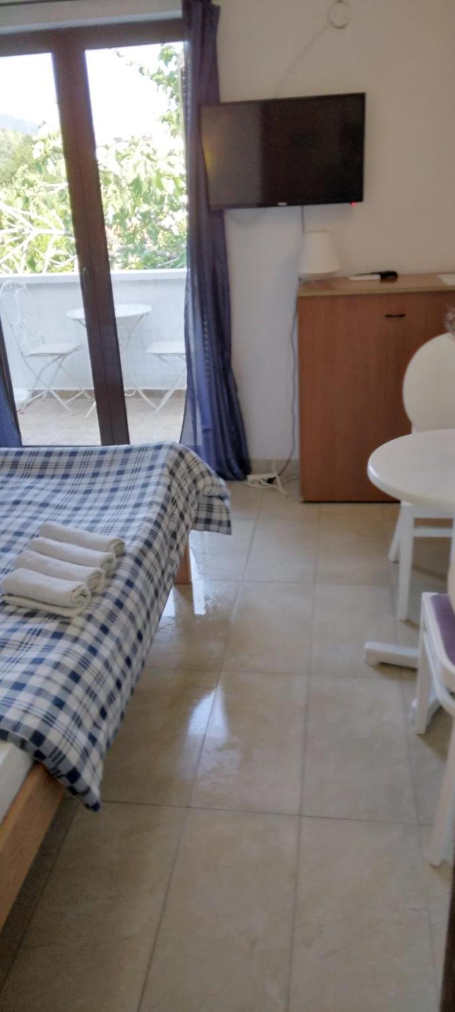 Apartmani Baska S Pogledom Na More ภายนอก รูปภาพ
